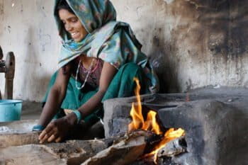 Air pollution from outdoor cooking fires like this contribute to millions of global deaths, according to the study. Photo by Engineering for Change / Flickr.