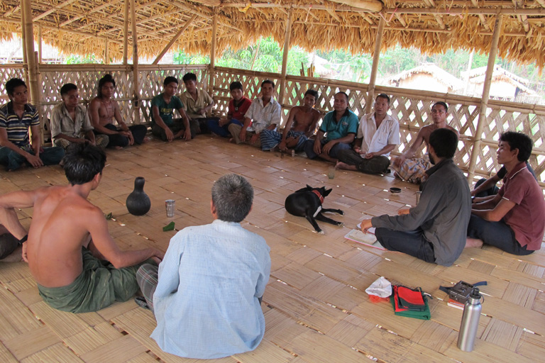 bangladesh-meeting-with-the-villagers_photo-creative-conservation-alliance