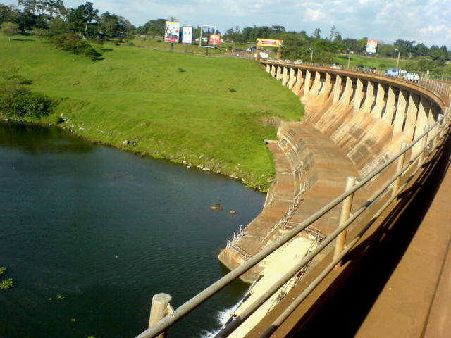 Nalubaale Dam: hydroelectricity makes up more than three quarters of Uganda's installed generating capacity. Image by Frederick Onyango via Wikicommons (CC BY 2.0)