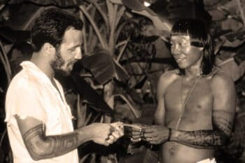 Mark Plotkin and Yaloefuh in Suriname in 1982. Courtesy of Mark Plotkin.