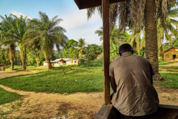 A village near a community forest in River Cess County, Liberia, 2016. Photo by Ashoka Mukpo for Mongabay.