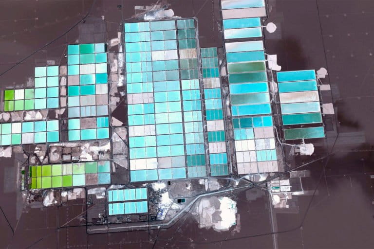 Lithium evaporation ponds in Salar de Atacama, Antofagasta, Chile. Source: NASA. Image processing by Rhett A. Butler / Mongabay