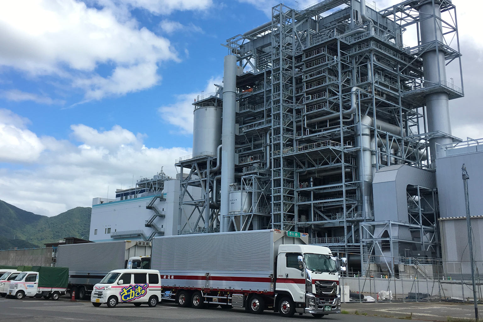 A power plant that co-fires coal and woody biomass in Hiroshima Prefecture, Japan.