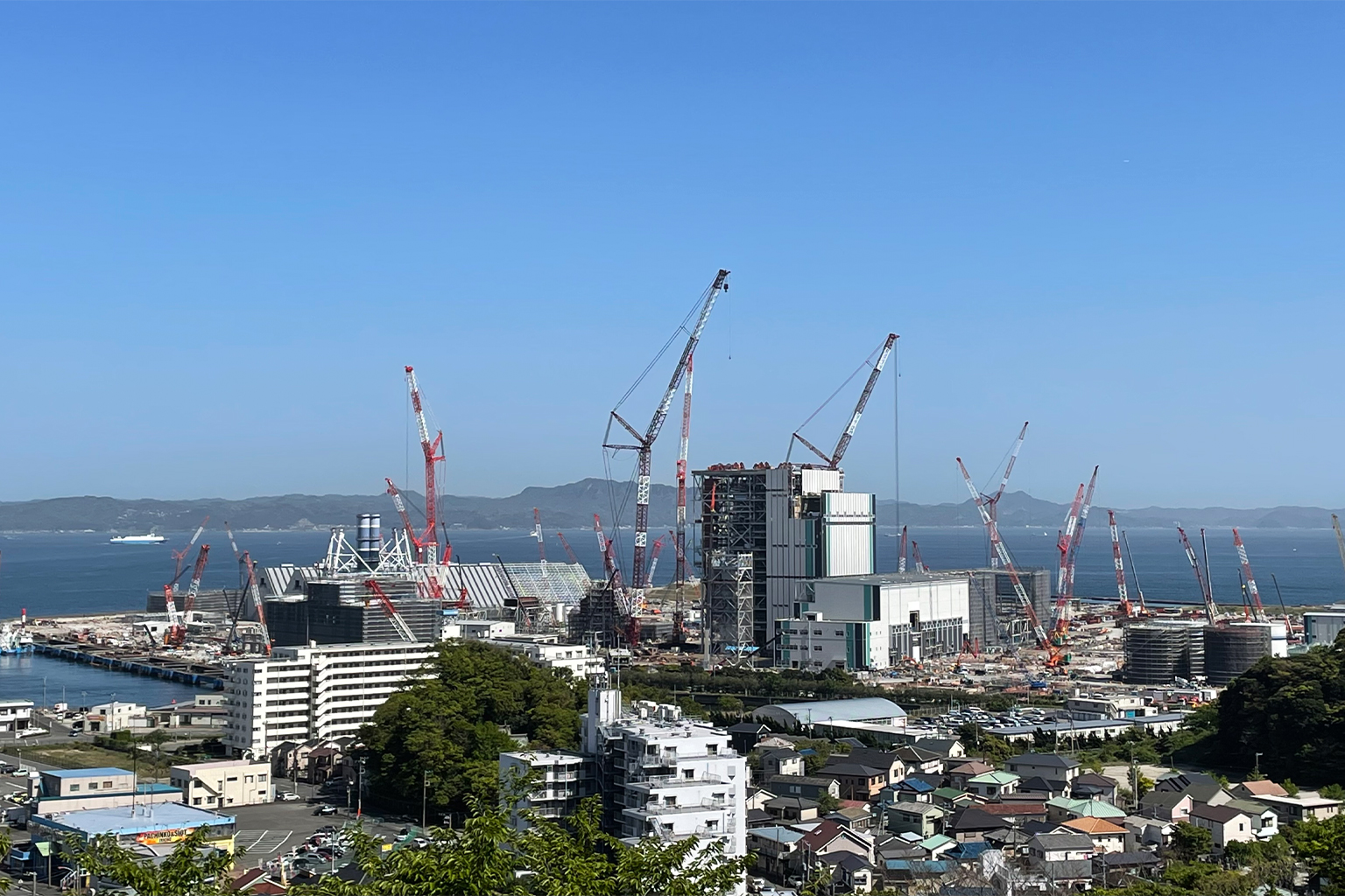 A new coal-fired power plant under construction in Yokosuka, Japan.