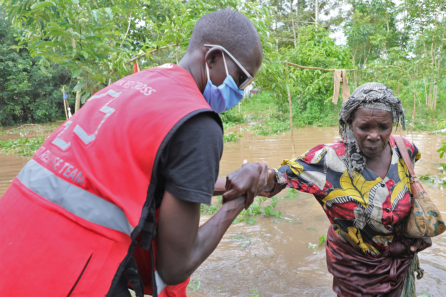 Humanitarian Experts Report ‘cascading Crises’ As Climate, Health ...