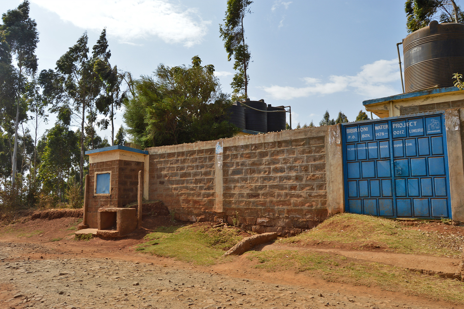 Bibirioni, a privately owned water company that usually supplies water to the majority of Nyambare village residents, is deserted with no sign of activity.