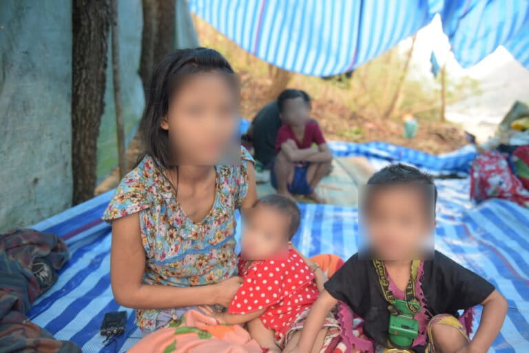 Villagers seeking shelter following the March 2021 airstrikes at an IDP camp within the Salween Peace Park. Image courtesy of KESAN.