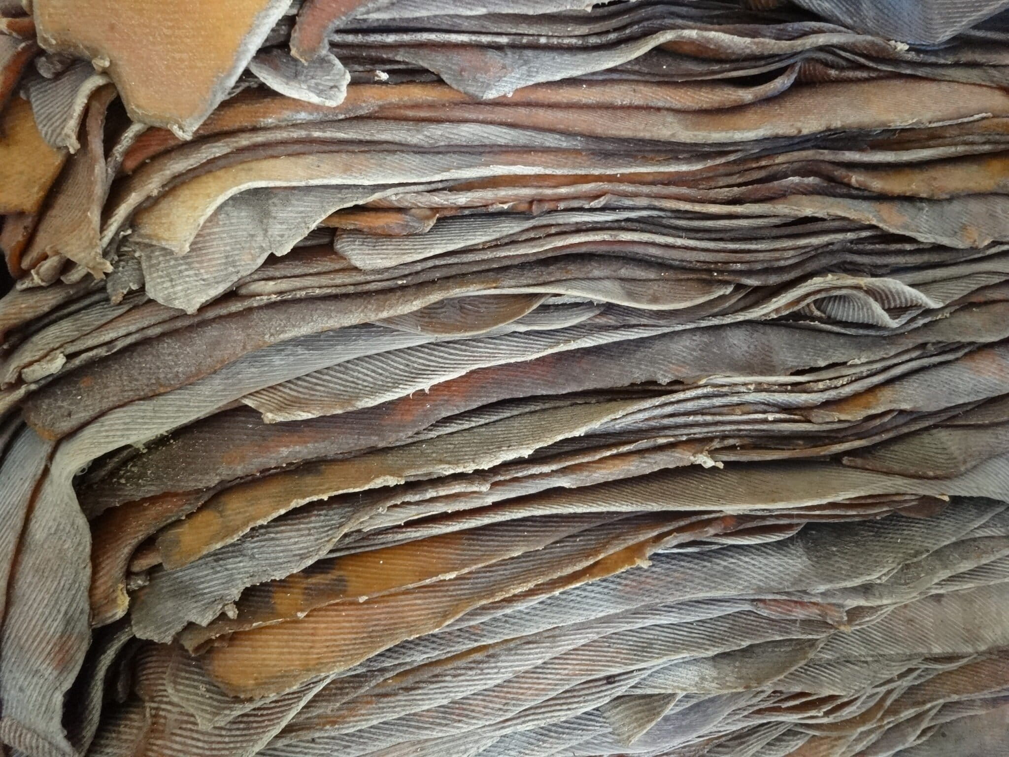 Rolling car tires into the global circular economy