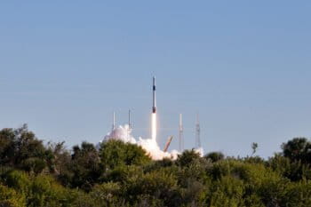 The two-stage Falcon 9 launch vehicle lifts off Space Launch Complex 40 carrying the SpaceX’s Dragon resupply spacecraft to the ISS.