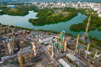 An Ecopetrol refinery near Barrancabermeja, Colombia. Image courtesy of EIA.
