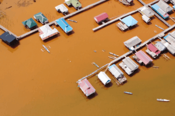 The waters along the Baliara coast, home to the Bajo people, have been contaminated by mining waste. Image courtesy of Satya Bumi.