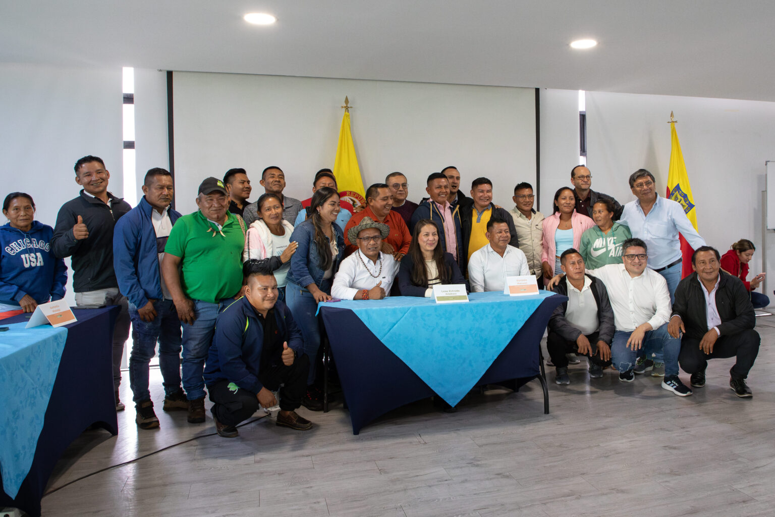 Representatives of the Indigenous peoples celebrated the Constitutional Court’s decision. Image courtesy of Rodrigo Durán.