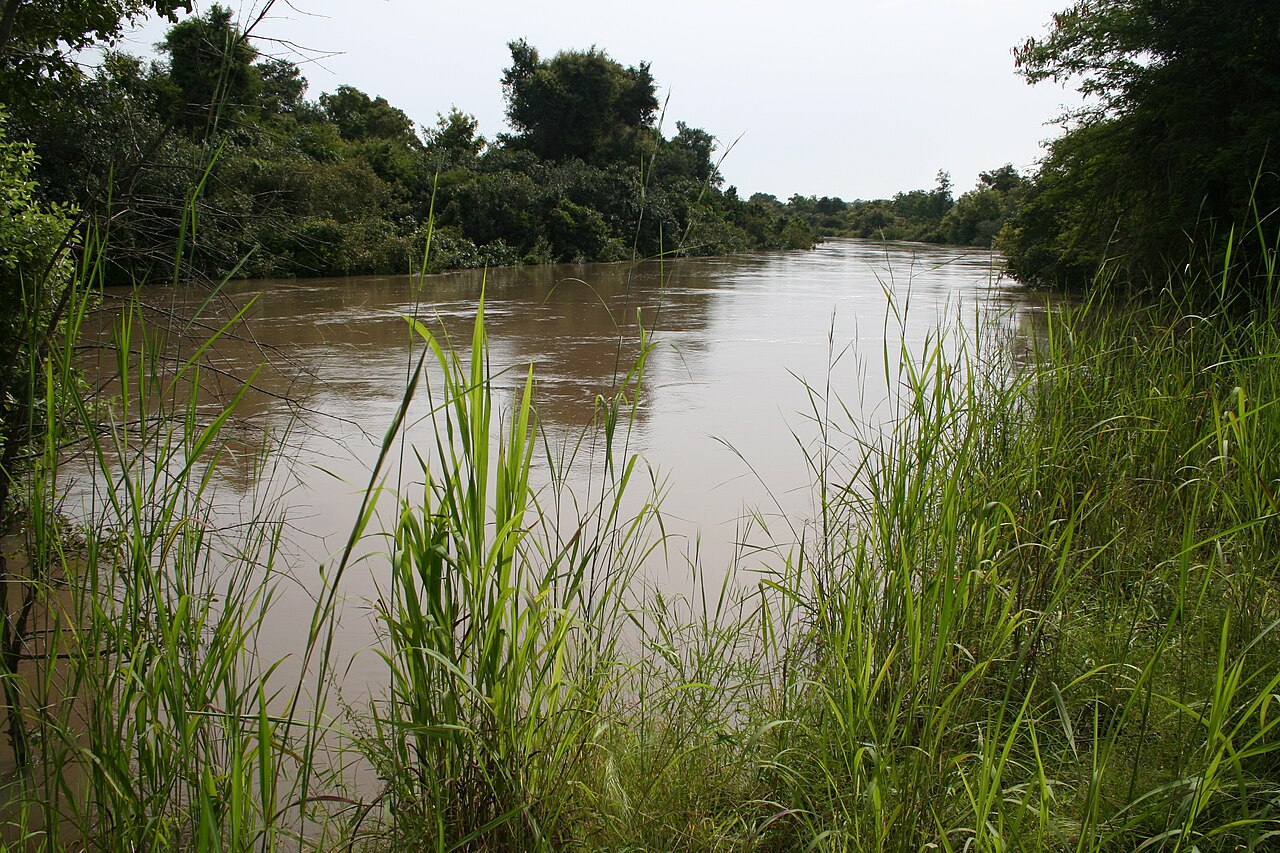 The Mekrou river near Point Triple in the W National Park.