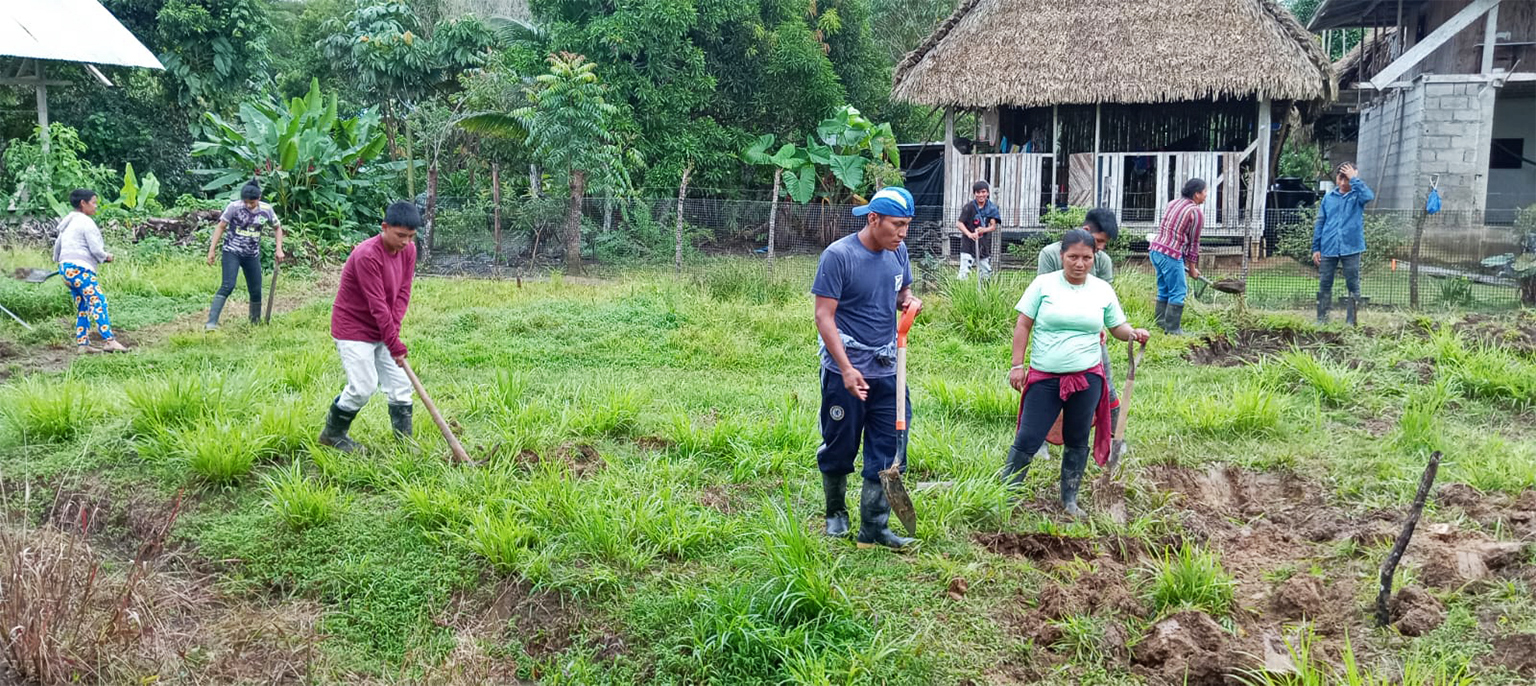 Zancudo cocha land community members.