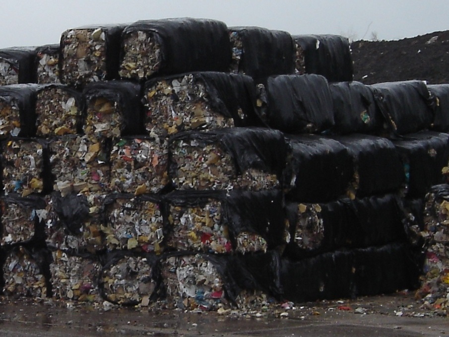 Refuse-derived fuel (RDF) fluff in Heiloo, the Netherlands. Research by IPEN identified growing use of RDF, composed of mixed waste materials including plastic.