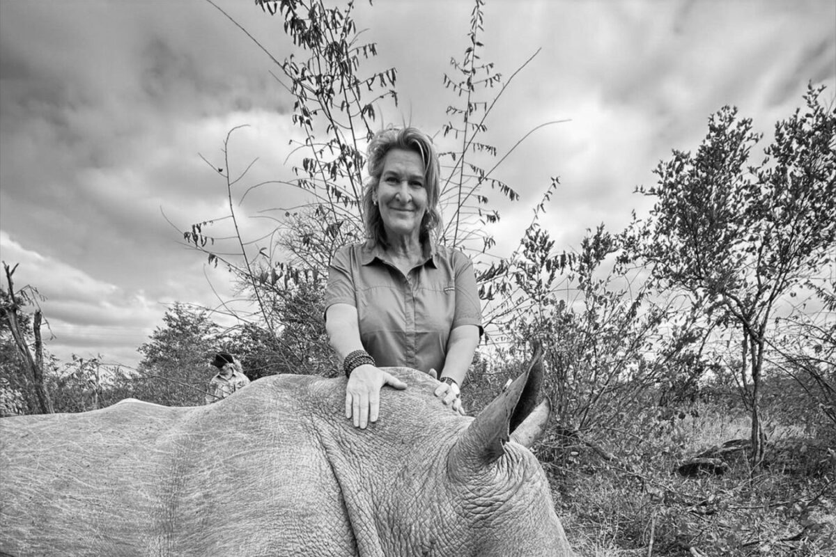 photo of Sharon Haussmann, guardian of rhinos, died on May 31, aged 51 image