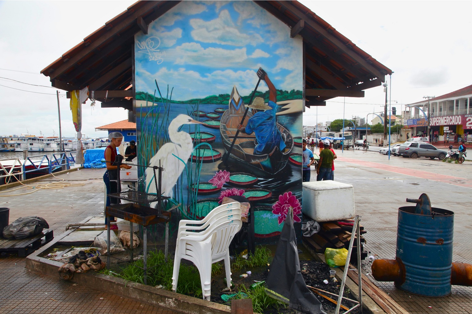 Amazon-themed graffiti on the boulevard beside the Tapajós River, one of Santarém’s few spots named after the Indigenous people who once thrived in the city.