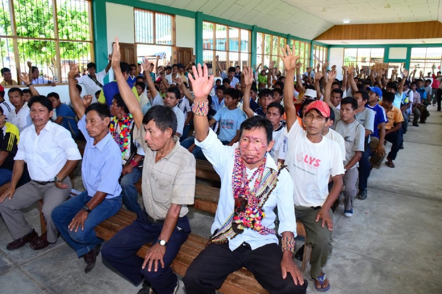 Members of the Shawi community, where the construction of the Yurimaguas–Balsapuerto–Moyobamba highway is sparking debate.