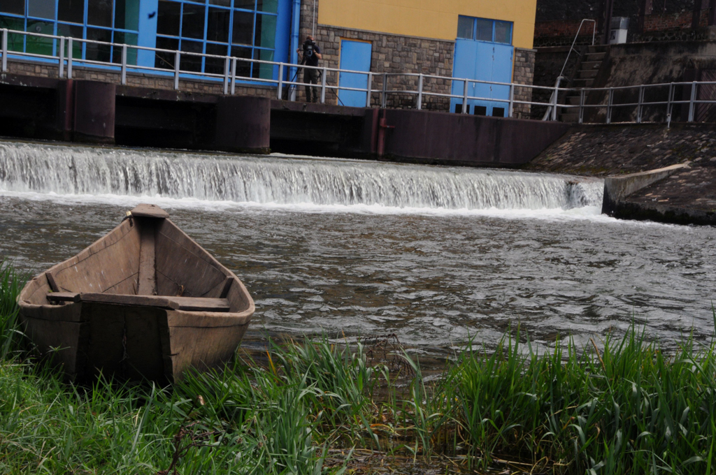 Solar panels used to produce electricity to operate the irrigation system of a farm in Mauritania. Image © FAO/Giulio Napolitano.