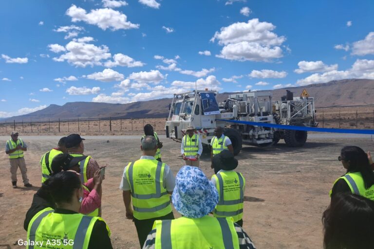 An image of ongoing geological surveys taken earlier this month in the Beaufort West area of Karoo Basin. Image courtesy of Neville van Rooy, the Green Connection