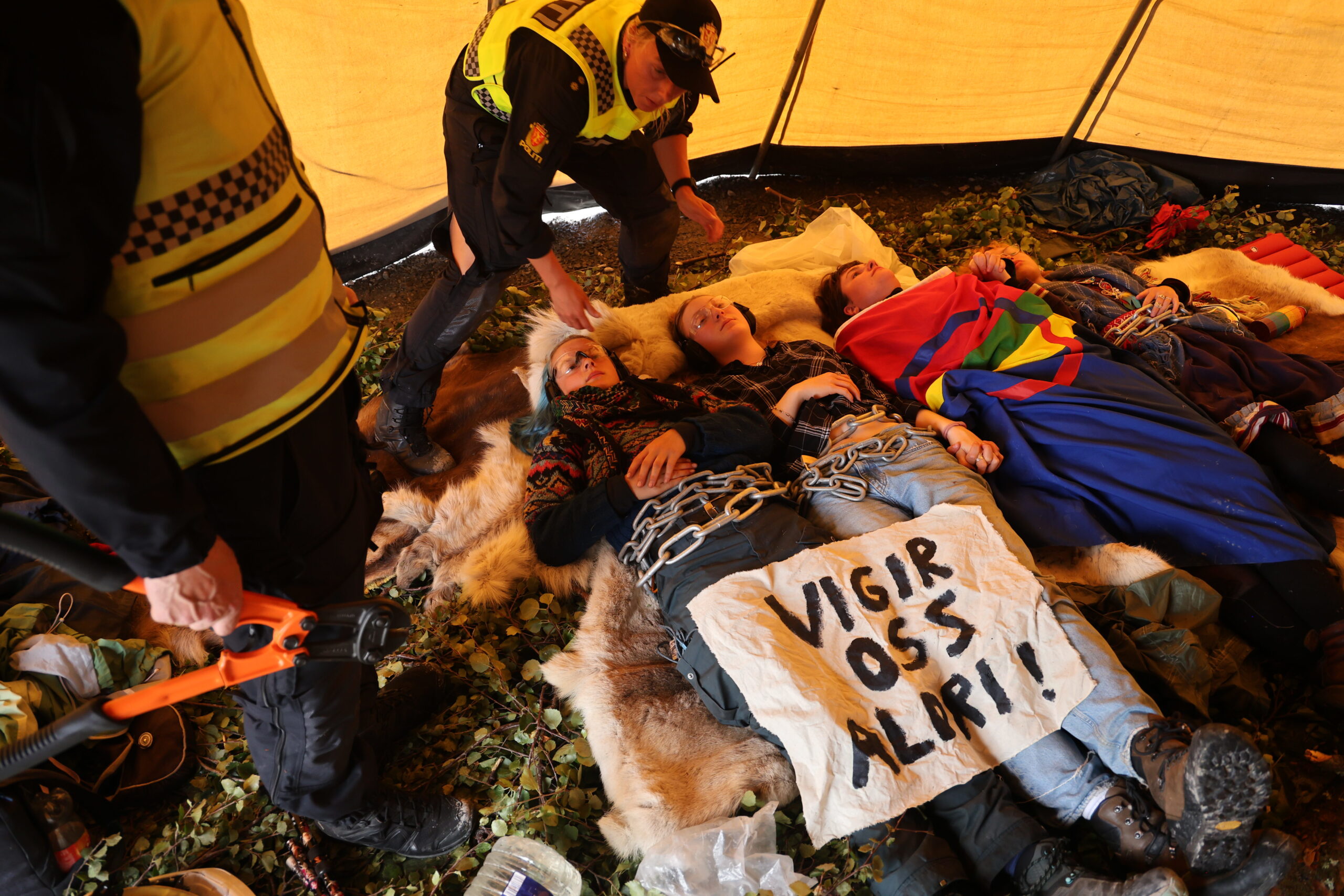 Sámi reindeer herders and conservationists form a blockade at the site of the Nussir copper mine in Finnmark county, Norway. Photo by Natur og Ungdom.