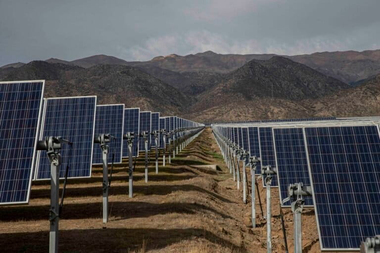 The Quilapilún solar energy plant, a joint project by Chile and China in Colina, Chile. Image by AP Photo/Esteban Felix.