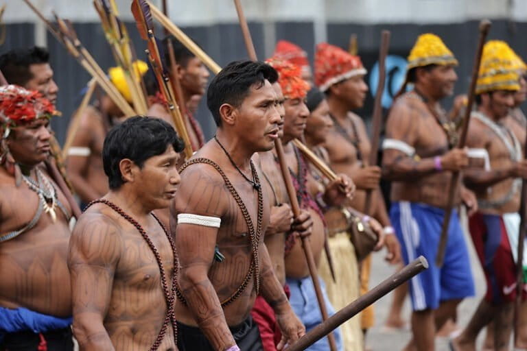 Indigenous people attend the People's Summit during the 30th Conference of the Parties (COP30). Photo by Rafa Pereira/COP30.