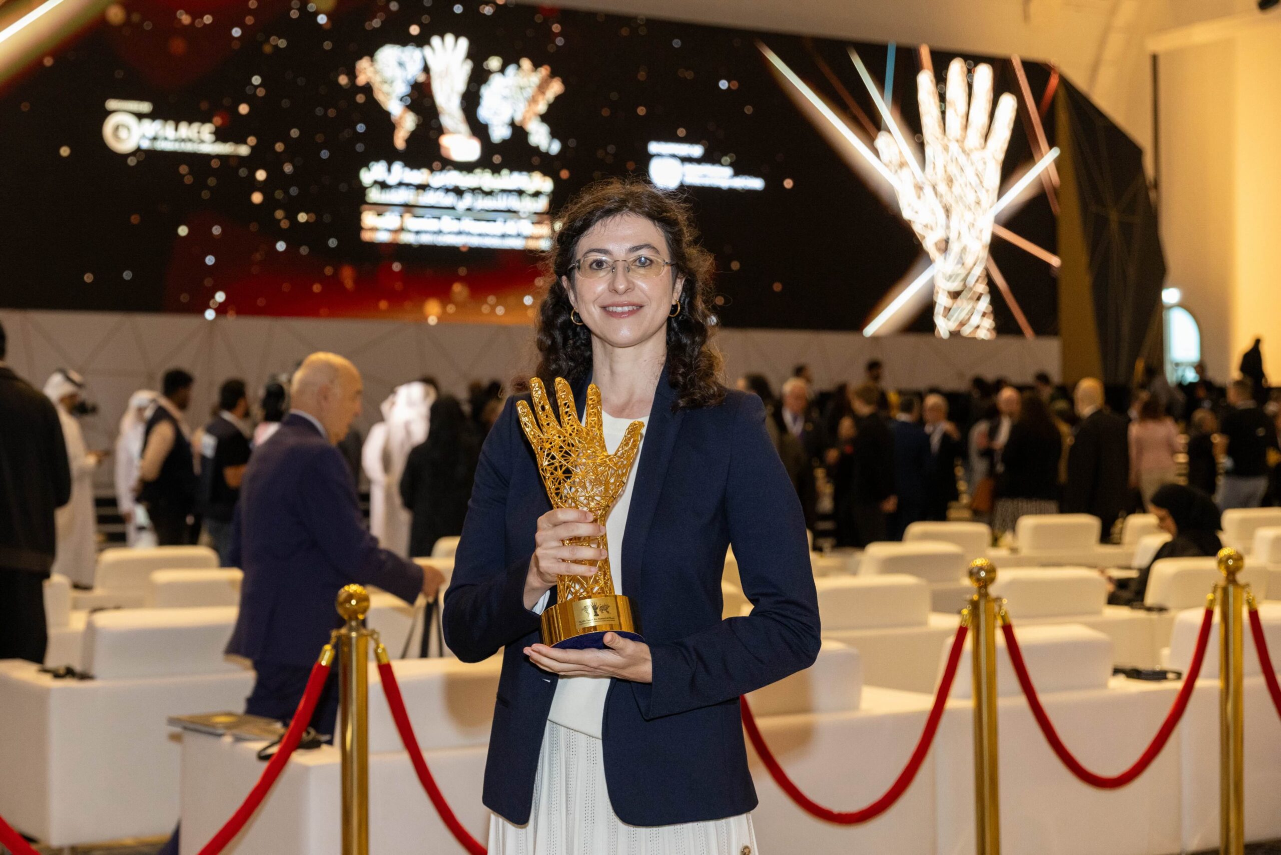 Mongabay contributor Glòria Pallarès wins top anti-corruption reporting award