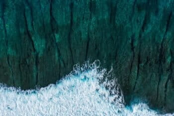 A Samoan coral reef from the air. Image courtesy of Andy Estep.