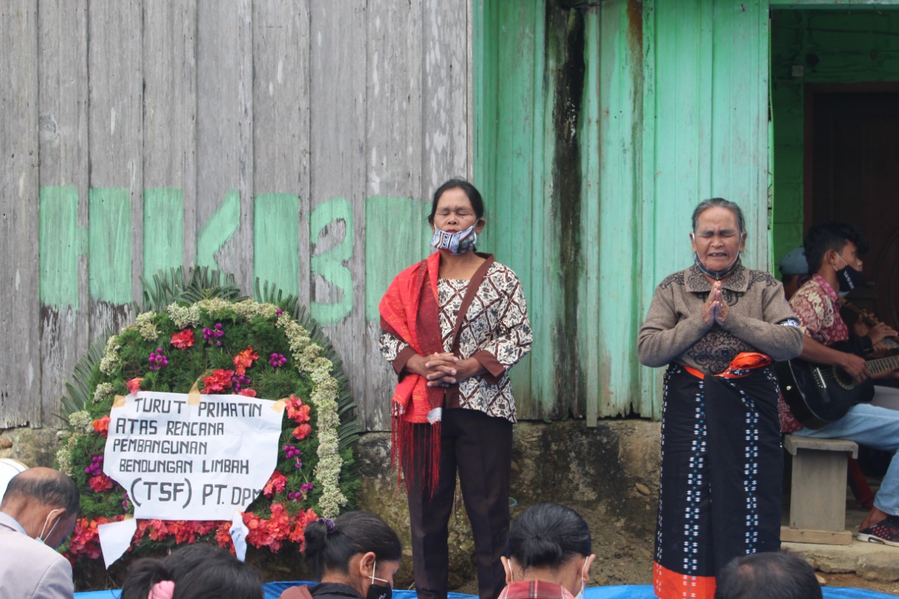 Women were at the forefront of the legal challenge against PT DPM’s mine.