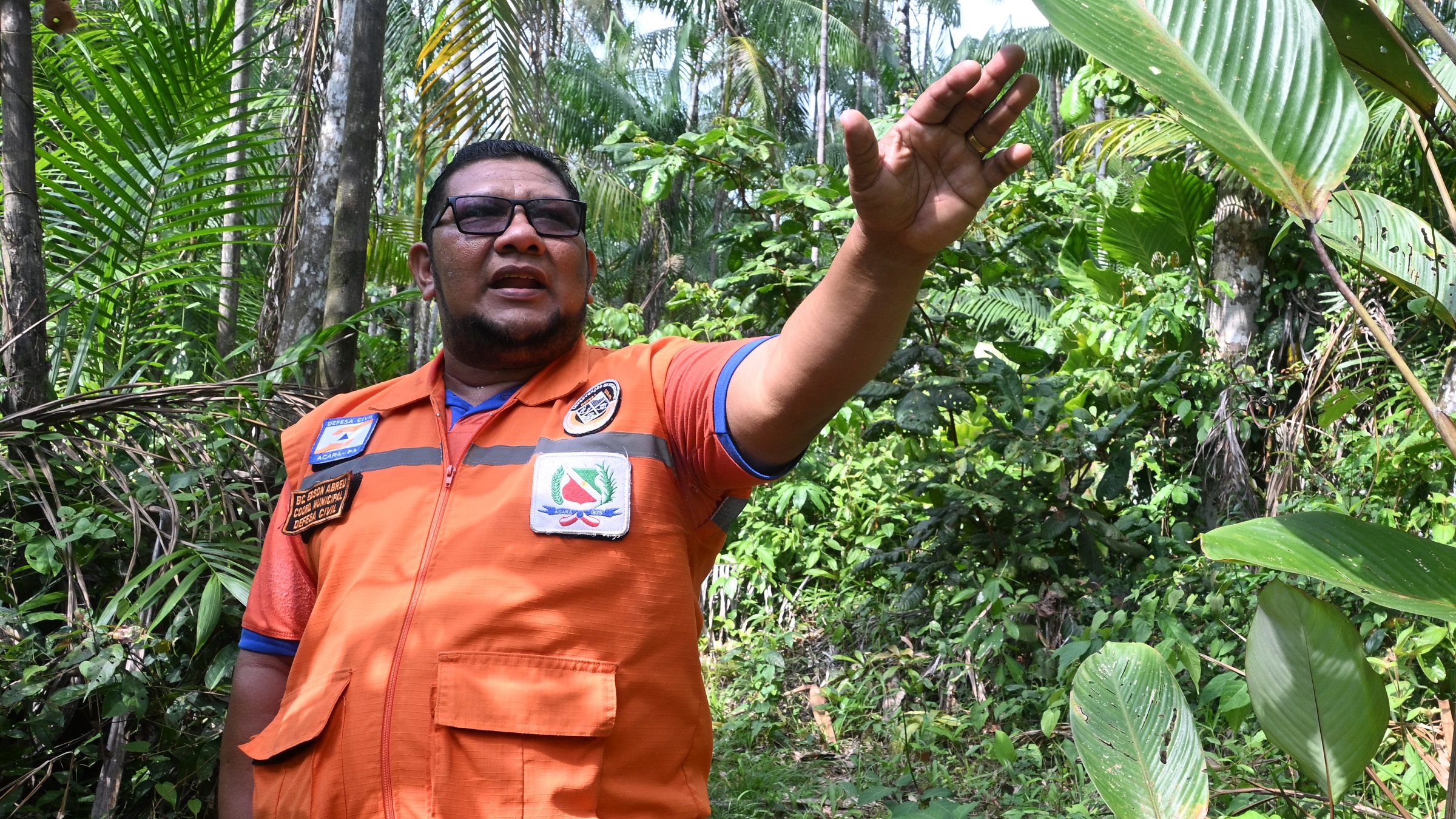 Seminarian-turned-fire-agent preaches new tactics to fight Amazon’s burn crisis