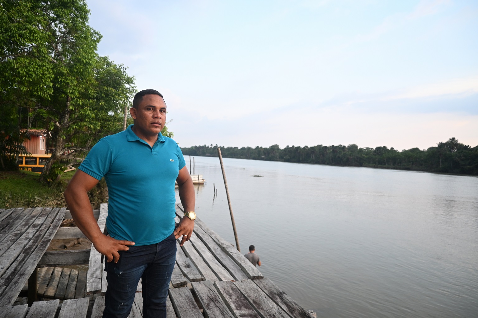 Açai producer Abimael Ponte is still scarred by the fires that he helped put out in 2024 in Bom Futuro, Acará.