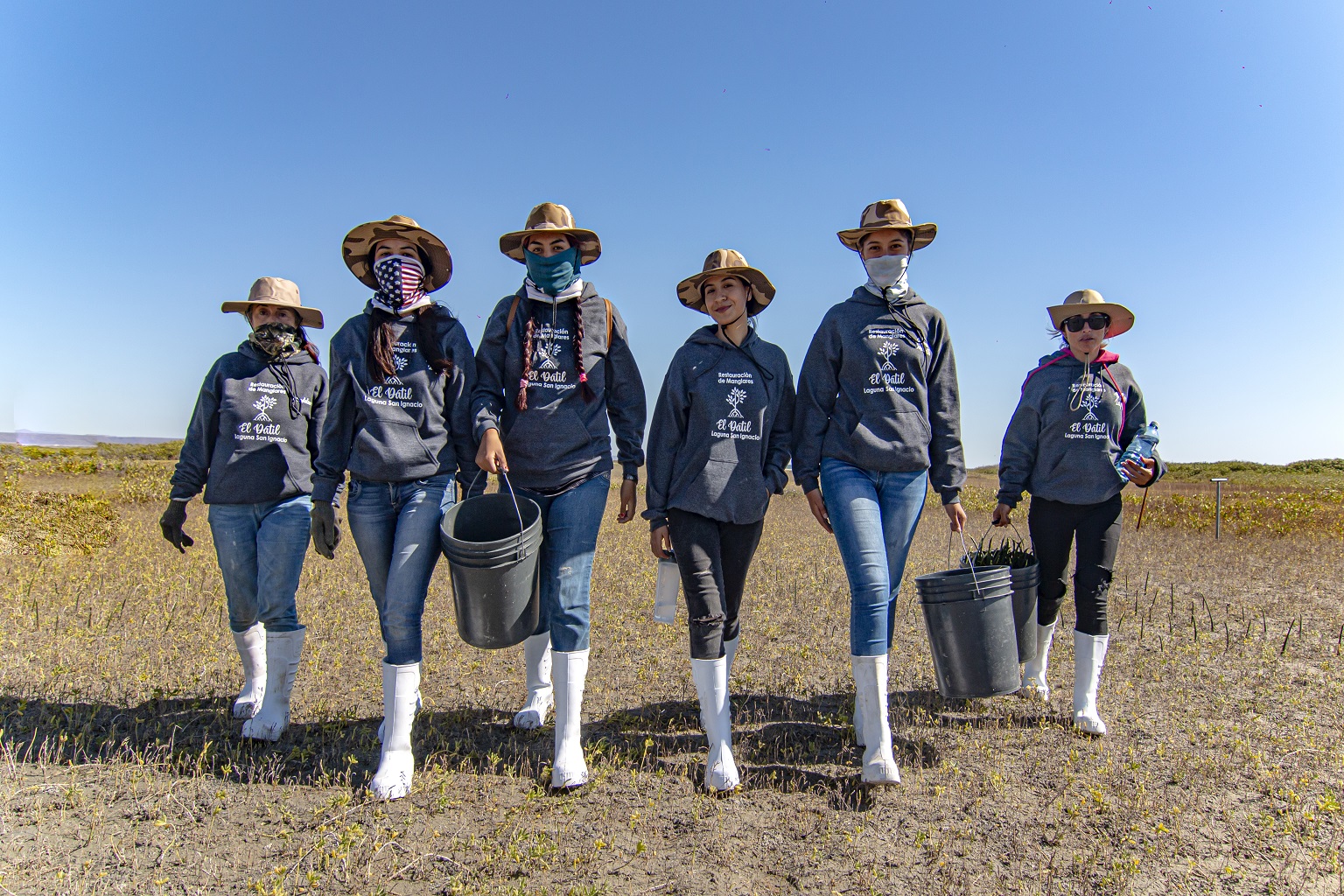 Mujeres de El Dátil, a women-led mangrove restoration group in Mexico supported by Seatrees and partner WILDCOAST.