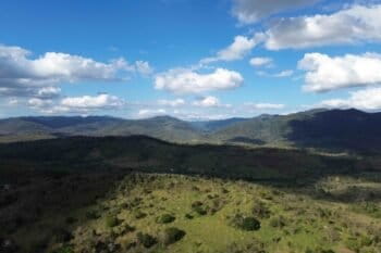 Aerial view of the Caramuru-Paraguassu Indigenous Territory in Brazil's northeastern Bahia state. Although the territory was officially recognized in 1926, it was illegally occupied by cattle ranchers for decades, which changed its climate, soil and forest characteristics. Image by Karla Mendes/Mongabay.