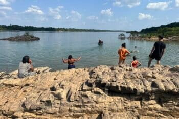 Fisherfolk at Lourenção Rocks on the Amazon’s Tocantins River.