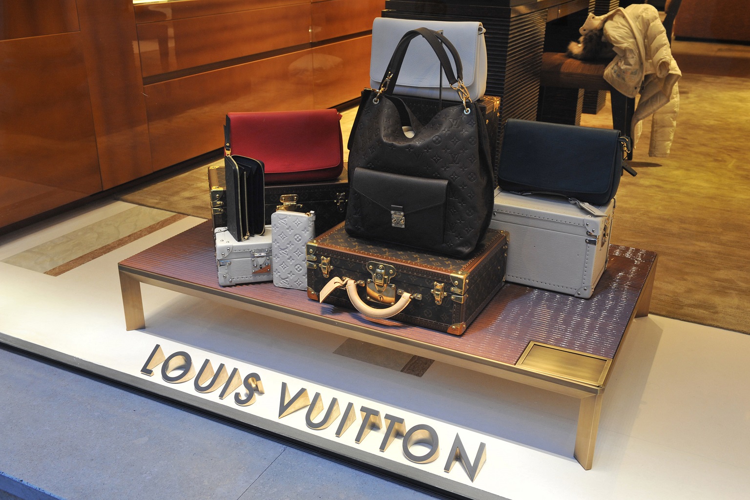A Louis Vuitton store in Rome. This brand and others were tested as part of the Greenpeace Detox campaign report “A Little Story About a Fashionable Lie”.