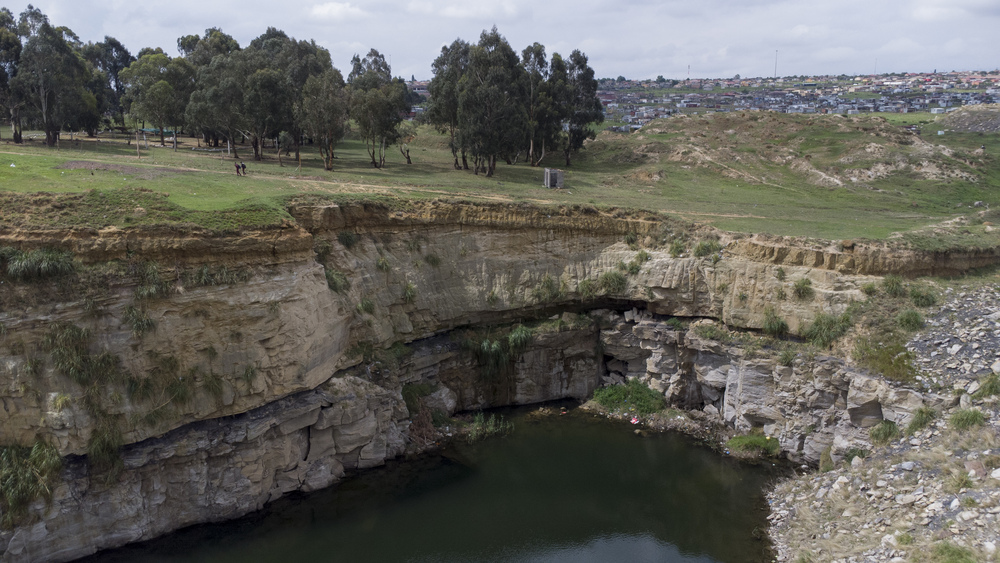 A view from the top of an abandoned coal mine shaft at Imbabala, Ermelo. Image courtesy of Daylin Paul/Centre for Environmental Rights (CER).