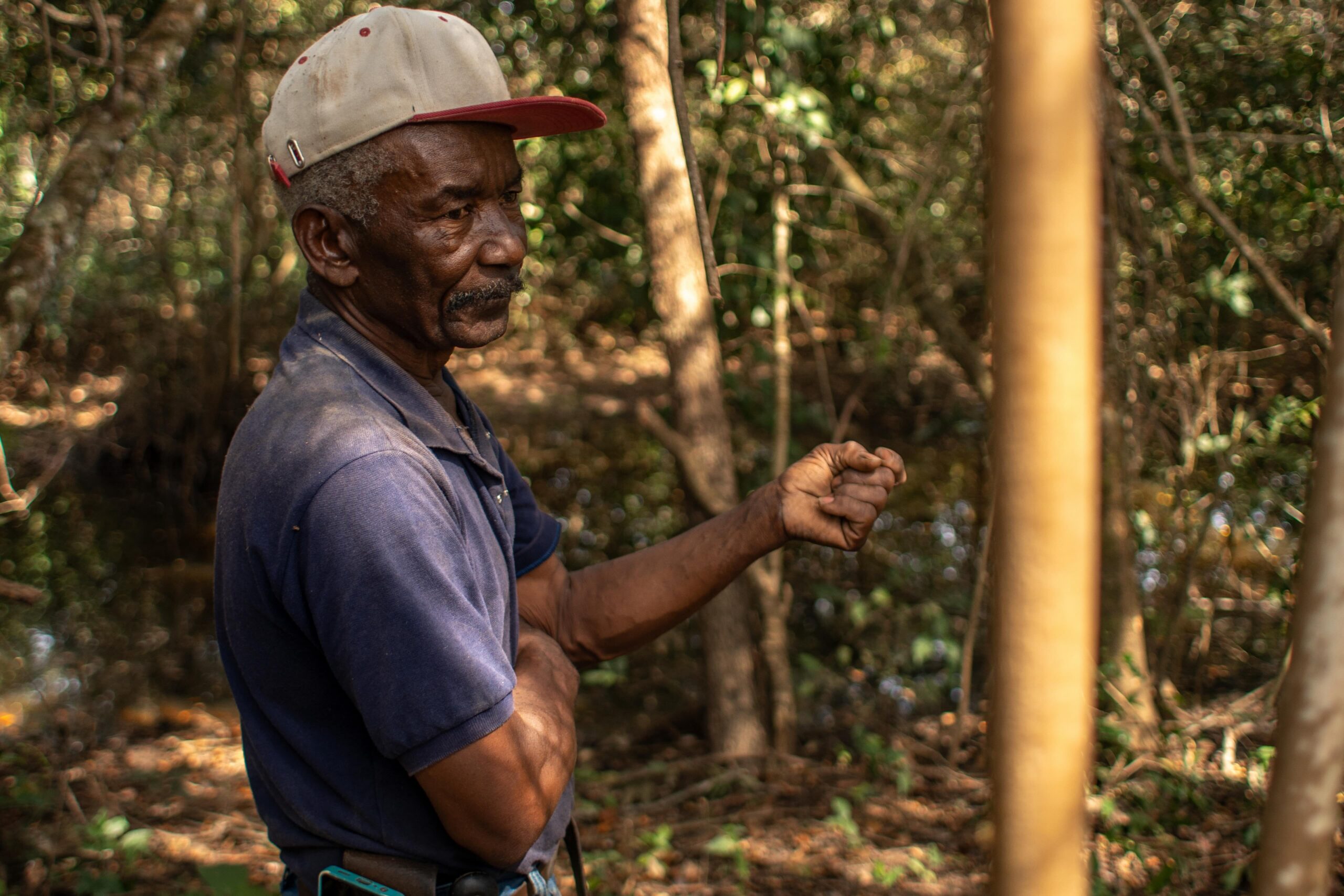Fortunato Ferreira da Costa, known as Natinho, from the quilombo Cercado, feels the community water supply is in jeopardy. “It has never dried up. But this year it will definitely dry up; it will turn to dust.” Image by Jerônimo Gonzalez/Mongabay and The Intercept Brasil.