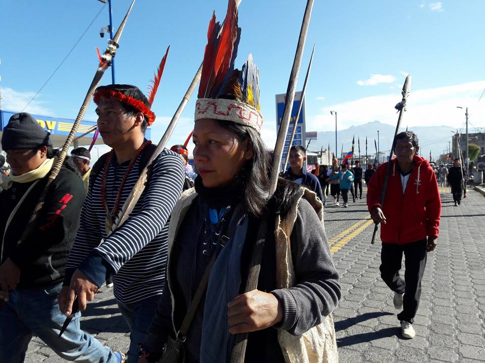 La presidenta del pueblo Sápara, Nema Grefa, en una de las movilizaciones del movimiento indígena. Ella fue amenazada de muerte por parte de un supuesto miembro de una comunidad vecina, en Pastaza, quien está a favor de la extracción del petróleo.
