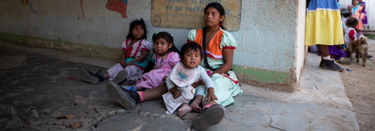 Indígenas asesinatos y Covid-19. Los casos de desnutrición en ambos resguardos están disparados, así como las muertes de niños y mujeres embarazadas. Foto: Esteban Vega La-Rotta / Semana Sostenible.