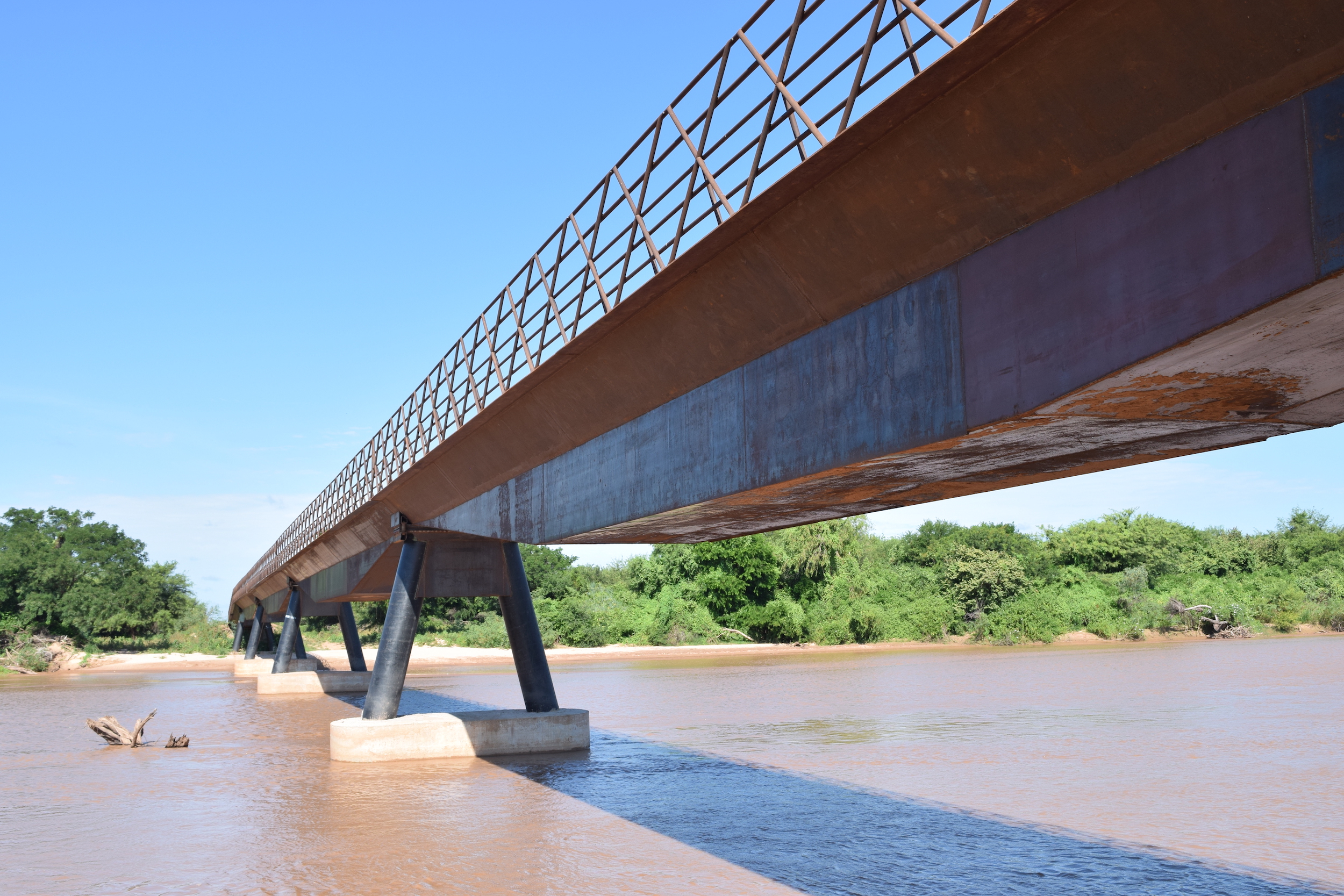Según los menonitas, la construcción del puente demoró un año y fue concluida en octubre de 2021. Foto: Iván Paredes Tamayo.