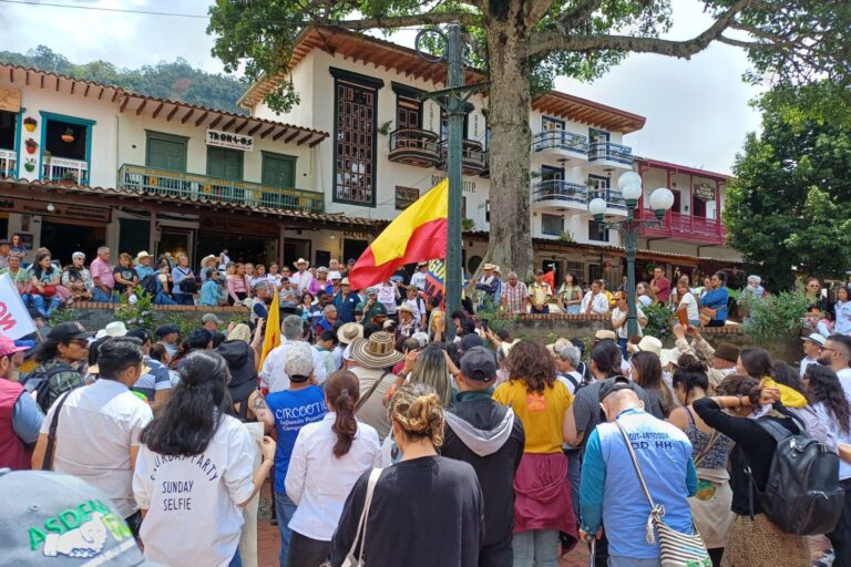 Pobladores de Jericó se agruparon para protestar contra la criminalización de defensores