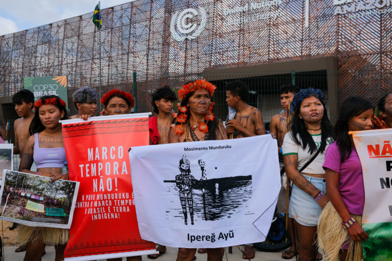 Los pueblos indígenas y comunidades locales tuvieron una presencia activa en las negociaciones. Foto: UN Climate Change - Diego Herculano