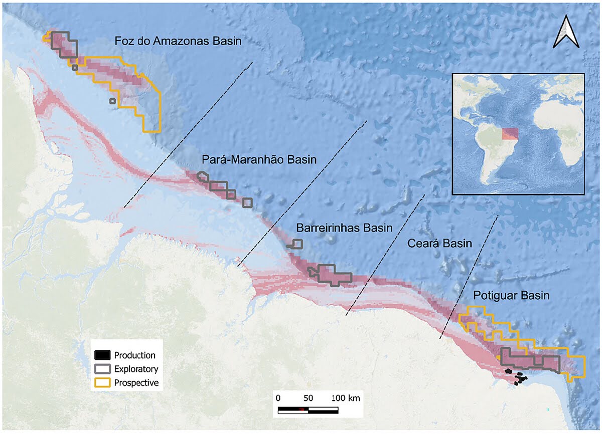 Mapa del desarrollo de petróleo y gas a lo largo de la porción brasileña del margen ecuatorial, con la propagación de posibles derrames de petróleo representada en tonos rojos. Imagen cortesía de Rafael A. Magris, Martinho Marta-Almeida y Carlos Alessandre Domingos Lentini.
