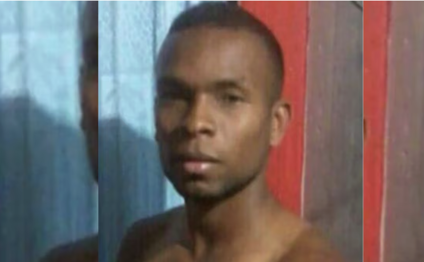 Según la Fiscalía, Wainer Javier Valencia, alias “Wainer”, es el cabecilla disidente que ordenó acribillar por la espalda a los ocho civiles secuestrados. Sigue prófugo. Foto: Fiscalía General de la Nación de Colombia