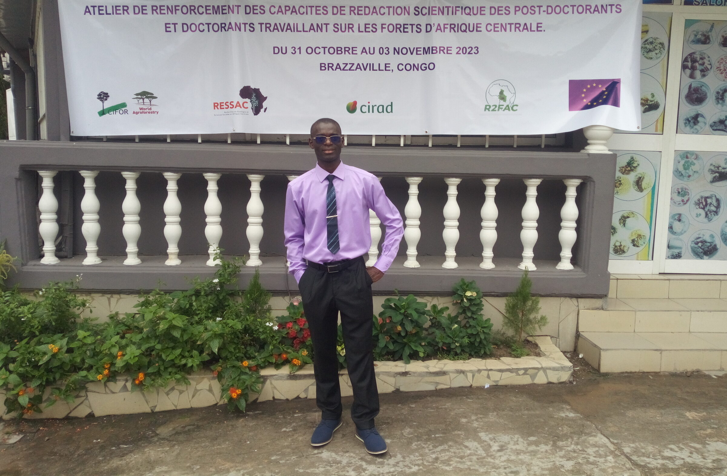 Alex Etchike Dong, titulaire d’un PhD en agroécologie et agroforesterie tropicale, enseignant à l’université de Dschang au Cameroun.