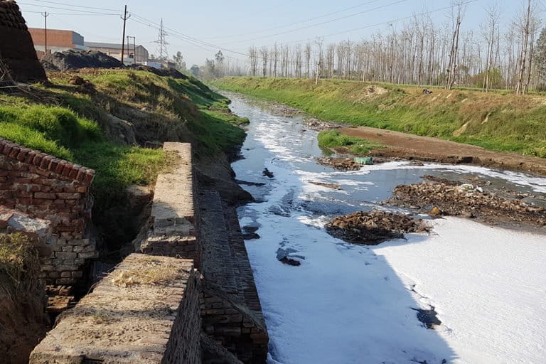 Industrial effluents released into the Hindon river in Haryana. Photo by Hridayesh Joshi/Mongabay.