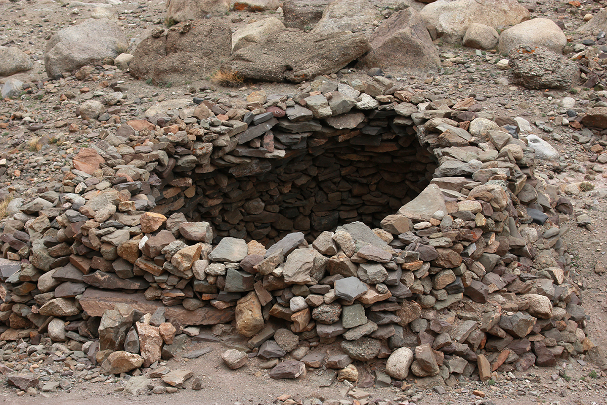 Shangdong (derived from shangku: wolf and dong: trap) a traditional wolf trap built by herders. Photo by Rigzen Dorjay.