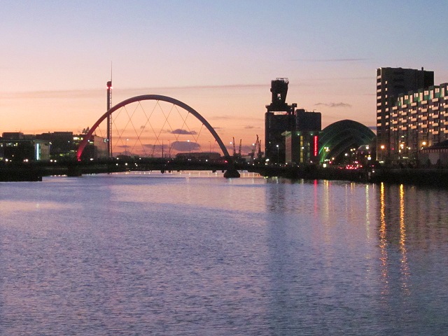 River Clyde at Glasgow. Photo by Patrick Mackie/ Wikimedia Commons.