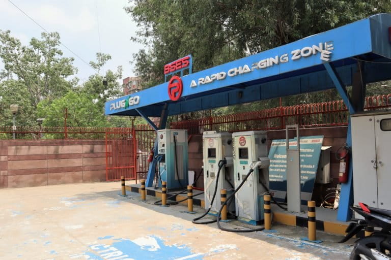 A private charging station at Patparganj in New Delhi. Photo by Manish Kumar/Mongabay